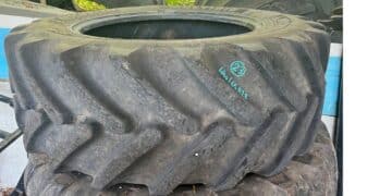 Michelin 440/65/R28